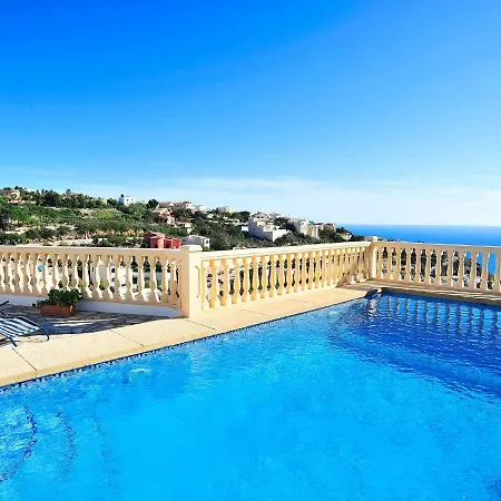Holiday home Holiday Las Encinas *